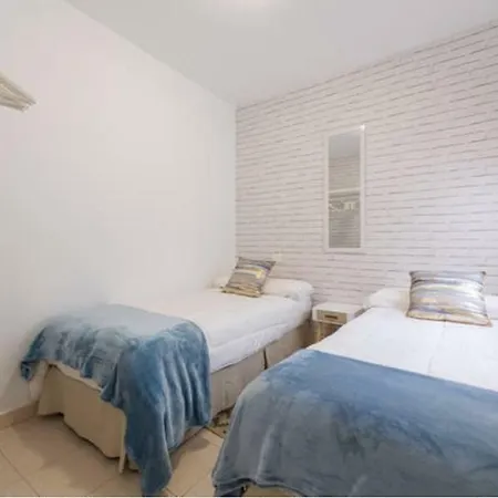 Stylish Apartment In Canteras Beach Las Palmas de Gran Canaria Exterior photo
